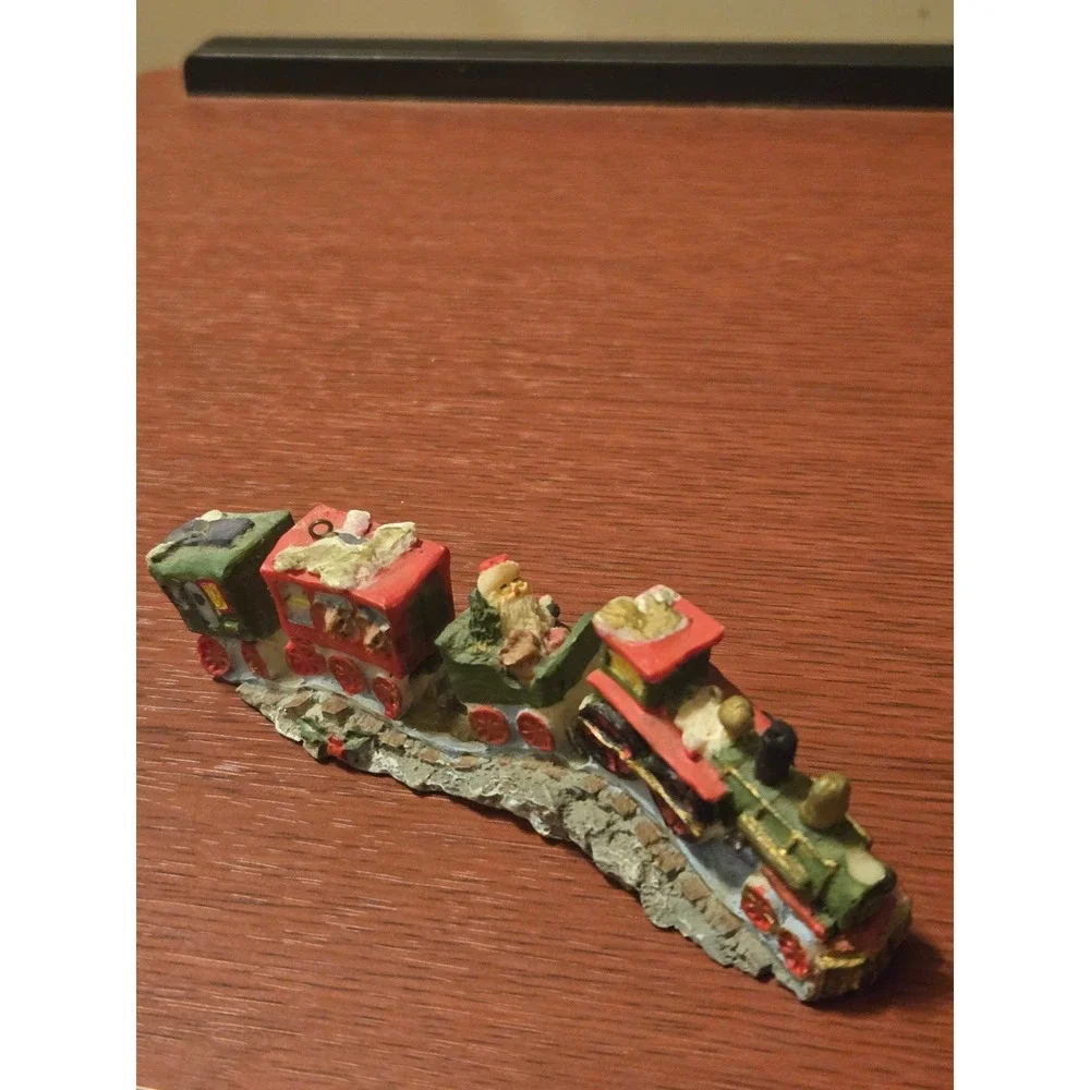 Vintage Style Christmas Train Figurine Santa Miniature Holiday‎ Decor Red Green